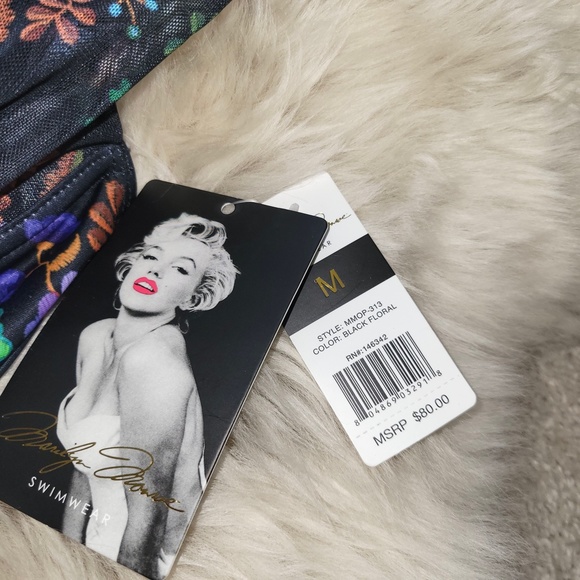 Marilyn Monroe Floral Skirted One Piece Swimsuit - M - Picture 9 of 9